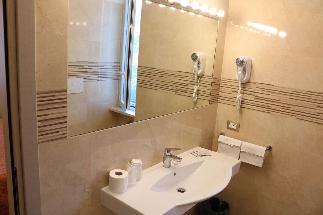 Dipendenza Aurora Apartment Pavia Ngoại thất bức ảnh